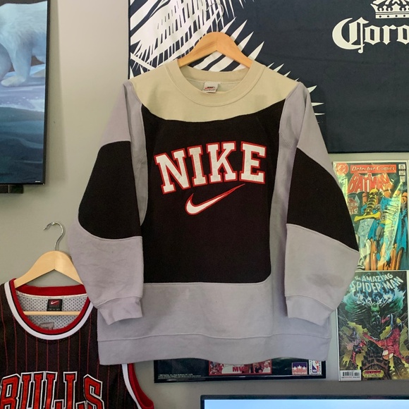 Custom Nike Rewokred Crewneck - Picture 1 of 6